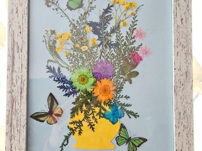 Crafty Teens: Pressed Flowers, Grades 7-12